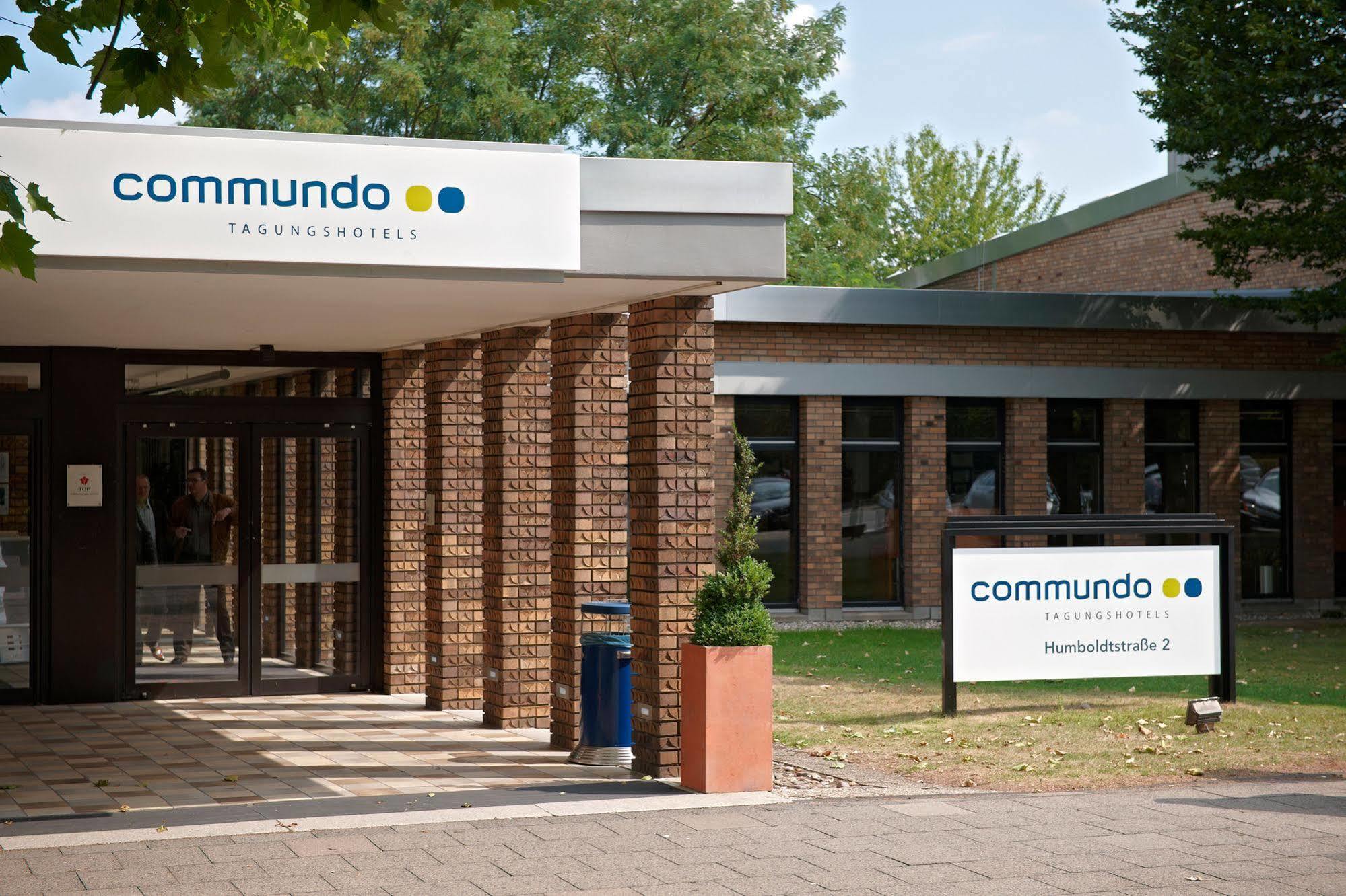 Commundo Tagungshotel Neuss Exterior photo